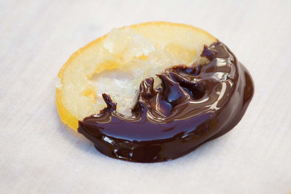 Sugared Lemon Slices With Chocolate